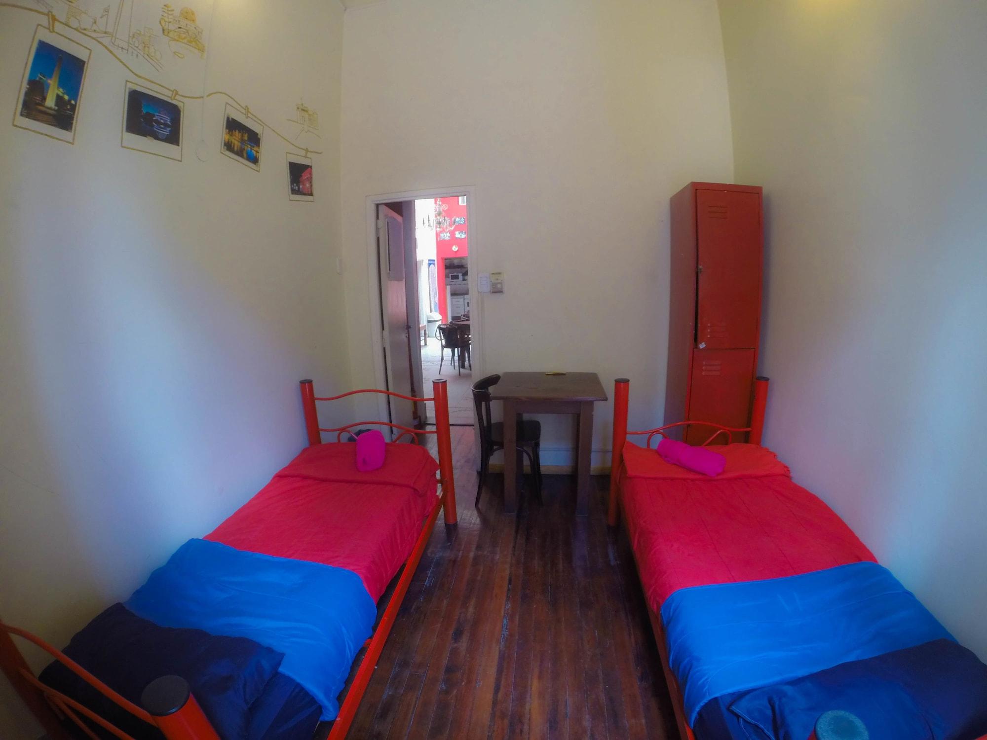 Hostel Inn Buenos Aires Exterior photo