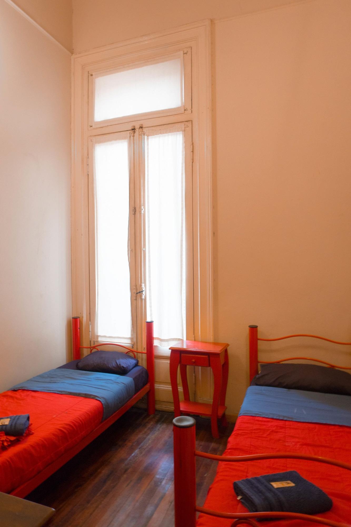 Hostel Inn Buenos Aires Exterior photo